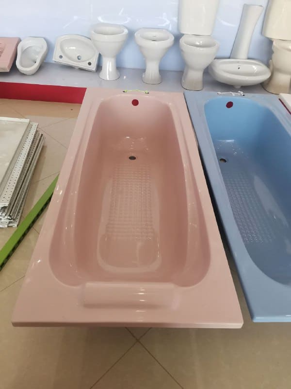 Fiber Bath Tub Pink